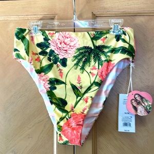 Aguabendita Bikini Bottom